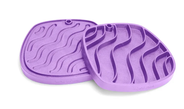 West Paw Feast Mat Lavender / Waves